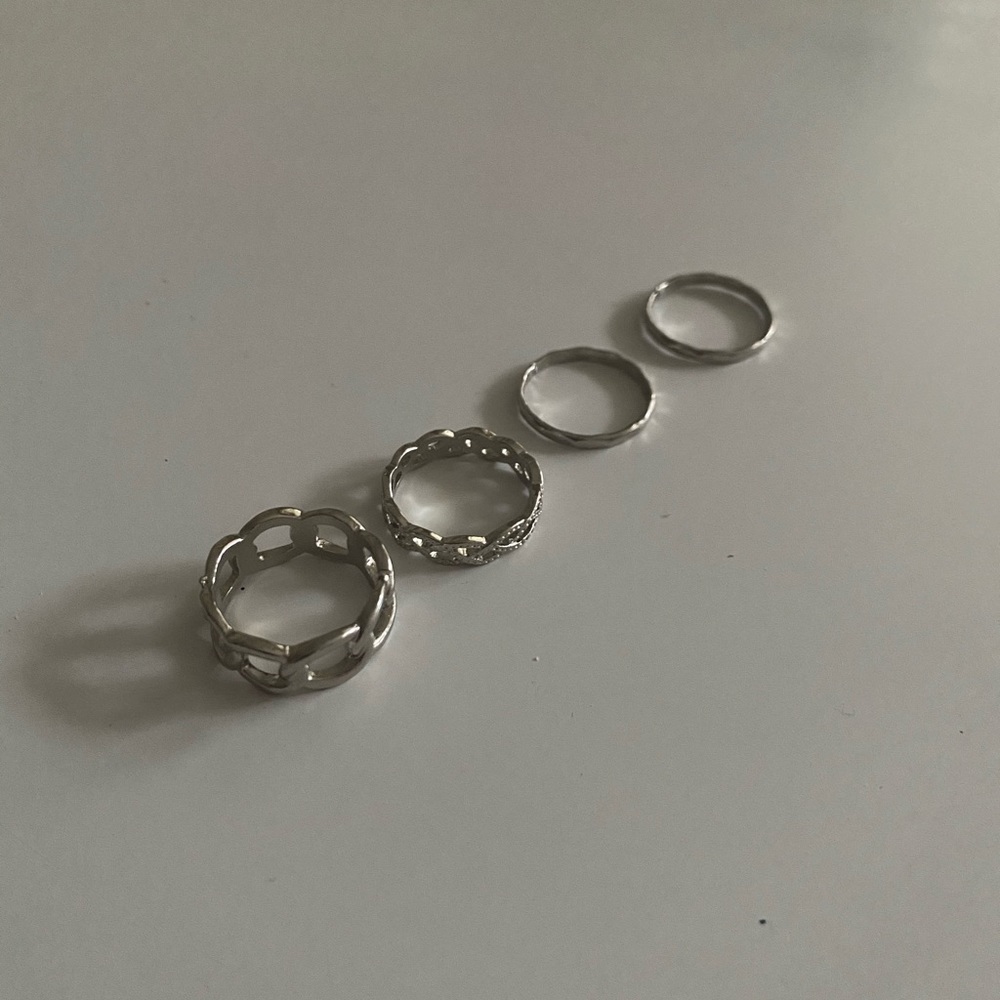 Silver Ring Set - Picture 6 of 7